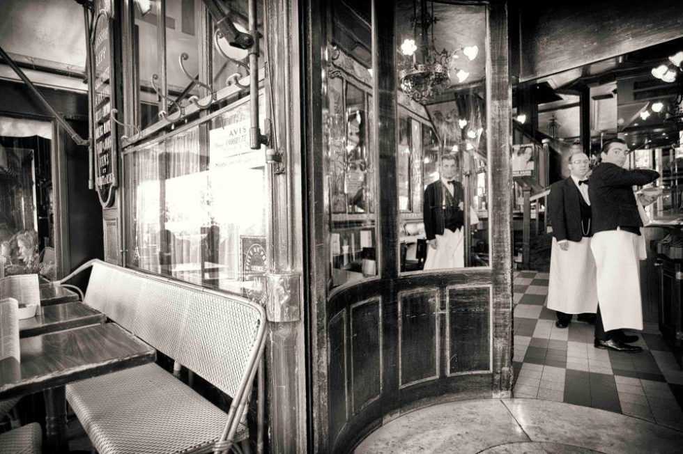 The invention of the first modern restaurant | The Cow Artworks