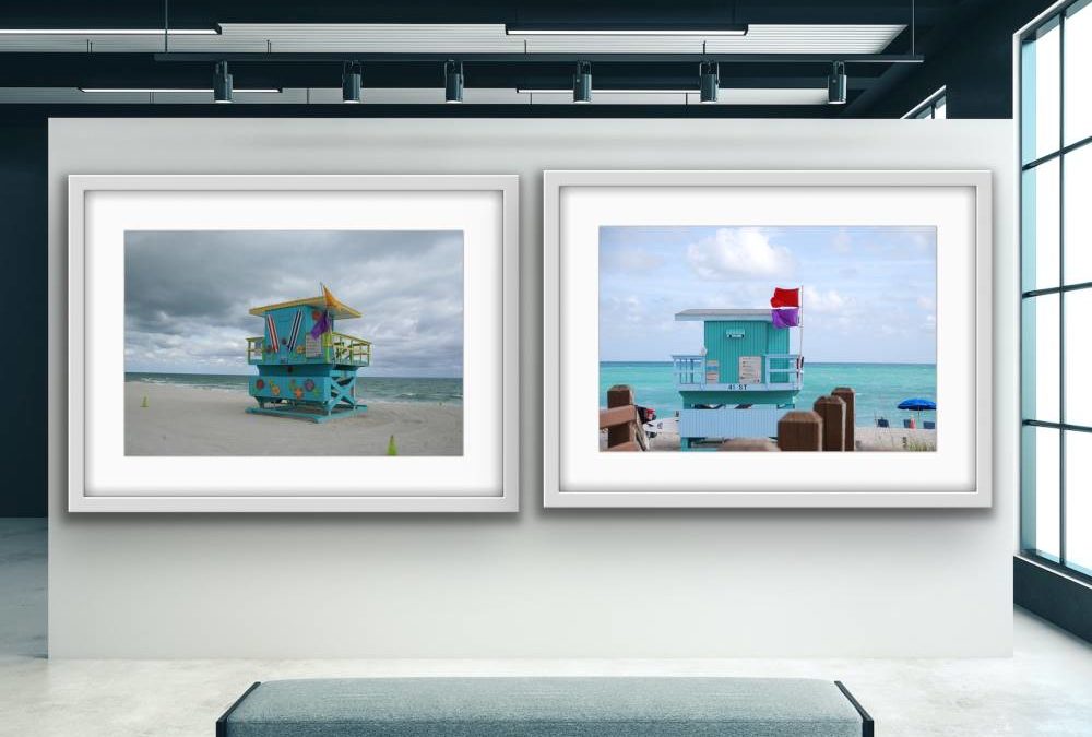 Decorating your house with artworks in blue tones